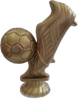 Статуэтка фигурка Бутса с мячом Высота - 8,8 см