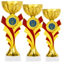 Комплект кубків Висота: 24,5 см, 22 см, 20 см