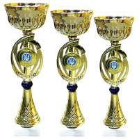 Комплект кубков Высота: 38,5 см, 33,5 см, 27,5 см Комплект кубков Высота: 38,5 см, 33,5 см, 27,5 см