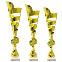 Комплект кубков Высота: 43,5 см, 41,5 см, 39 см