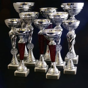 Кубки Универсальные на белом мраморе