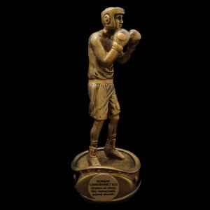 Статуетка фігурка з основою Боксер