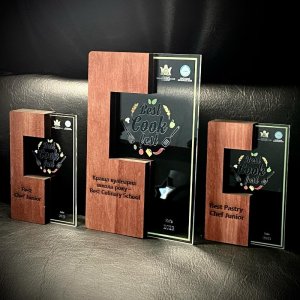 Индивидуальная награда с нанесением на заказ