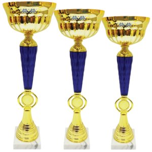 Комплект кубков Украина Высота: 35,5 см, 32 см, 29 см